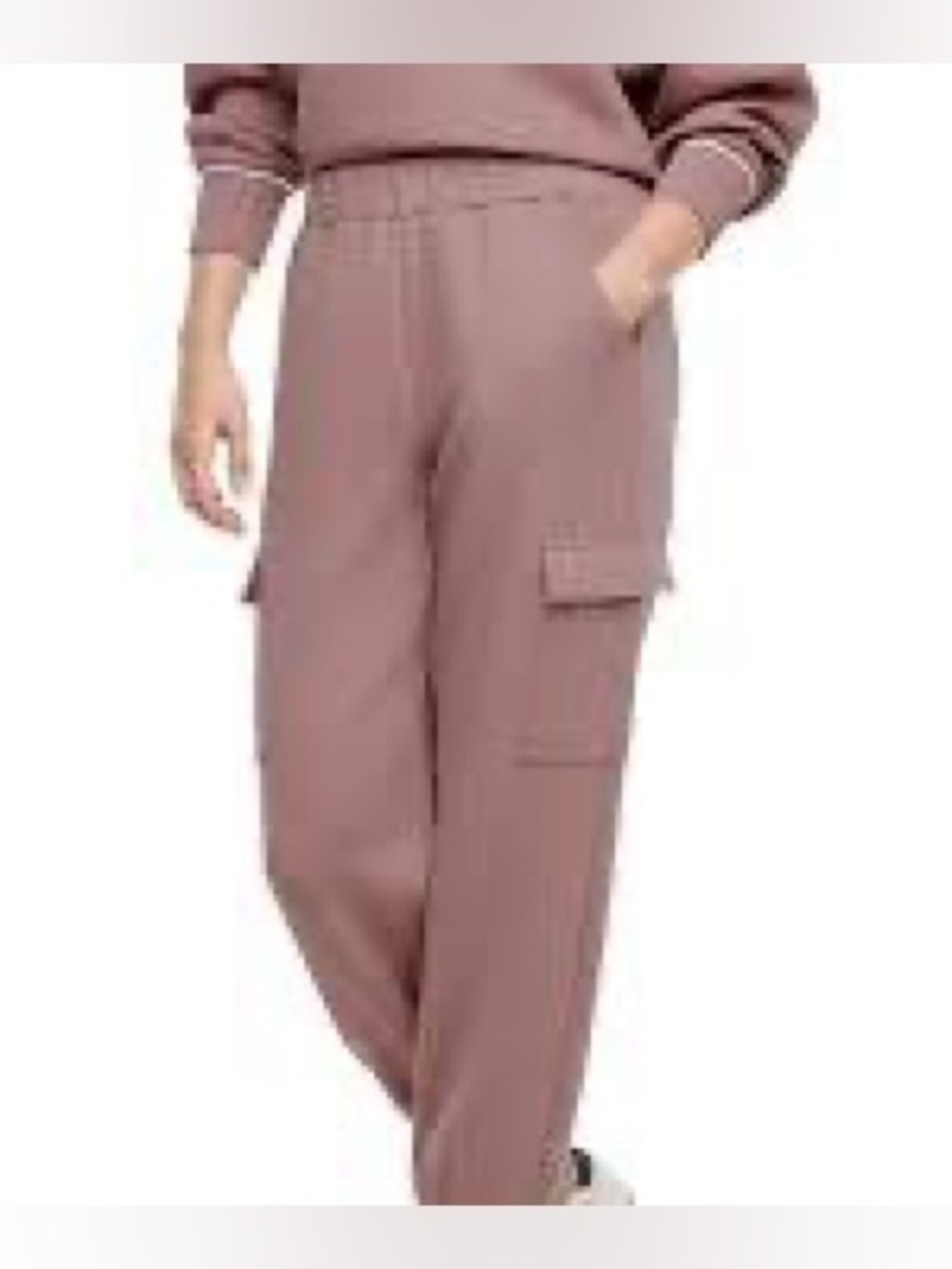 Relaxed Zara Cargo Sweatpants in Dusty Rose